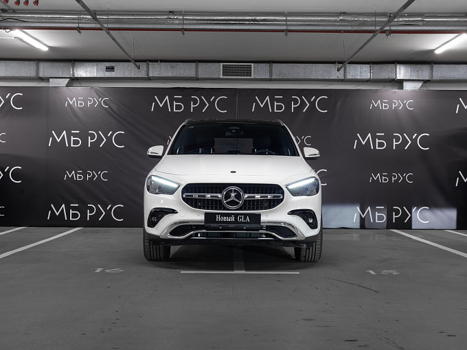 Mercedes-Benz GLA Base Белый Non metallic фото 4