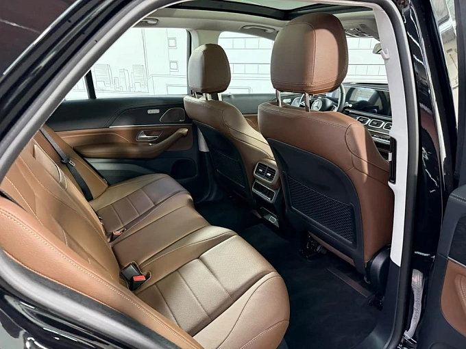 Mercedes-Benz GLE Черный Non metallic фото 16