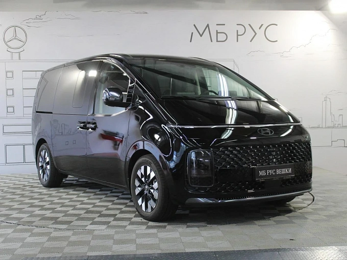 Hyundai Staria Черный Non metallic фото 2