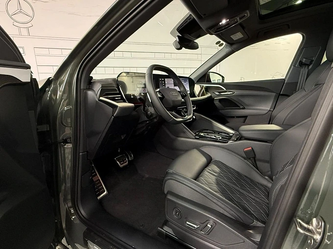 Audi Q5 Зеленый Non metallic фото 10