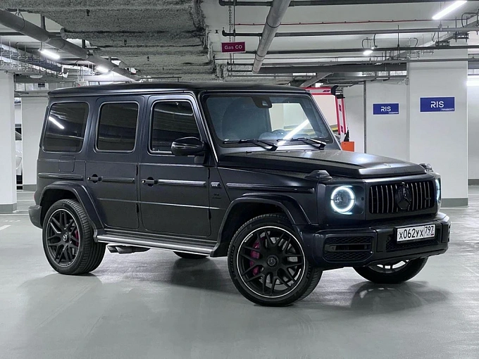 Mercedes-Benz G-Класс AMG 2022 63 AMG 4.0 AT 4Matic (585 л.с.) фото 2
