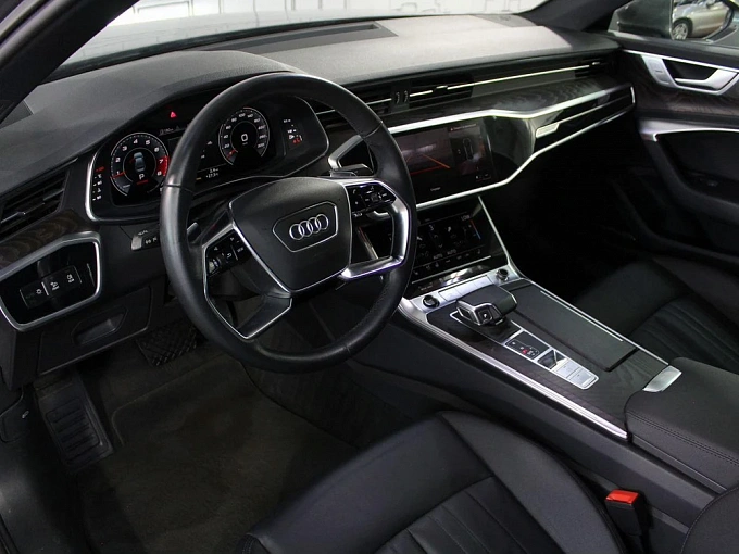 Audi A6 2021 2.0 AMT 4WD (245 л.с.) фото 10