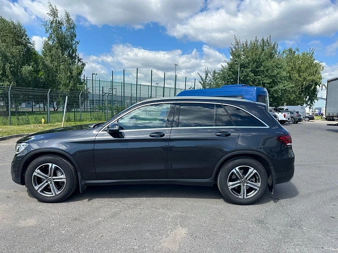Mercedes-Benz GLC 2019 200 2.0 AT 4Matic (197 л.с.) фото 9