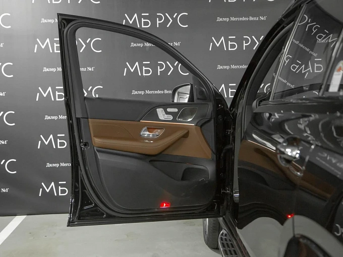 Mercedes-Benz GLS Черный Non metallic фото 15