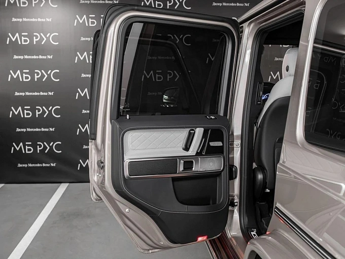 Mercedes-Benz G-Класс Золотой Non metallic фото 26