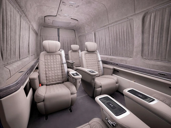 Mercedes-Benz Sprinter Черный Non metallic фото 22