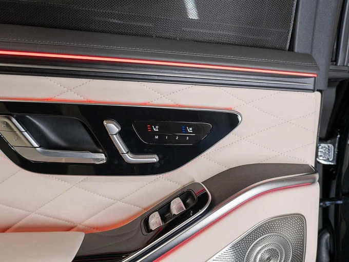 Mercedes-Benz S-Класс Черный Non metallic фото 30