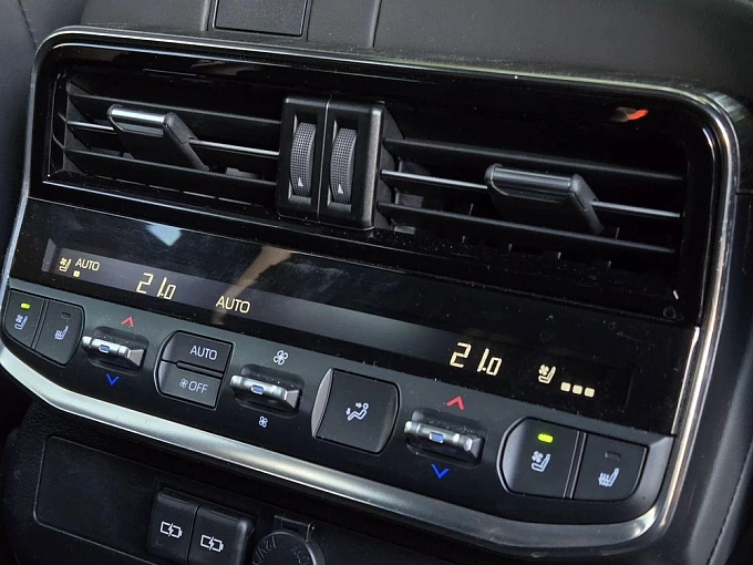 Toyota Land Cruiser 2021 3.4d AT 4WD (299 л.с.) фото 12