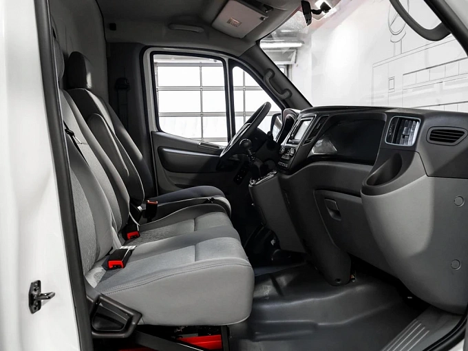 Foton Toano PRO Белый Non metallic фото 8