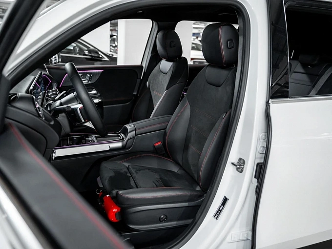 Mercedes-Benz GLB Белый Non metallic фото 8