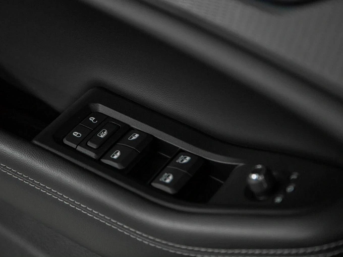 Jeep Grand Cherokee 2023 2.0 AT 4WD (272 л.с.) фото 13