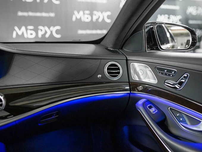 Mercedes-Benz Maybach S-Класс 2018 560 4.0 AT 4Matic (469 л.с.) фото 28
