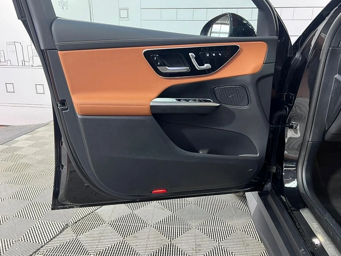 Mercedes-Benz GLC coupe Черный Non metallic фото 21