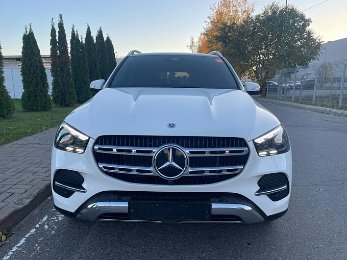 Mercedes-Benz GLE Белый Non metallic фото 4