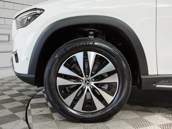 Mercedes-Benz GLE Белый Non metallic фото 19