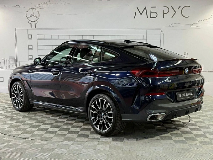 BMW X6 2024 3.0 AT 4WD (381 л.с.) фото 4