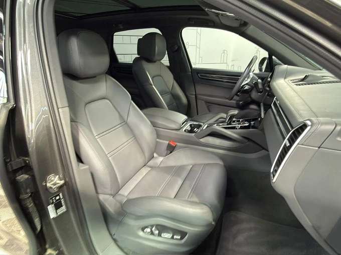 Porsche Cayenne 2020 3.0 AT 4WD (340 л.с.) фото 29