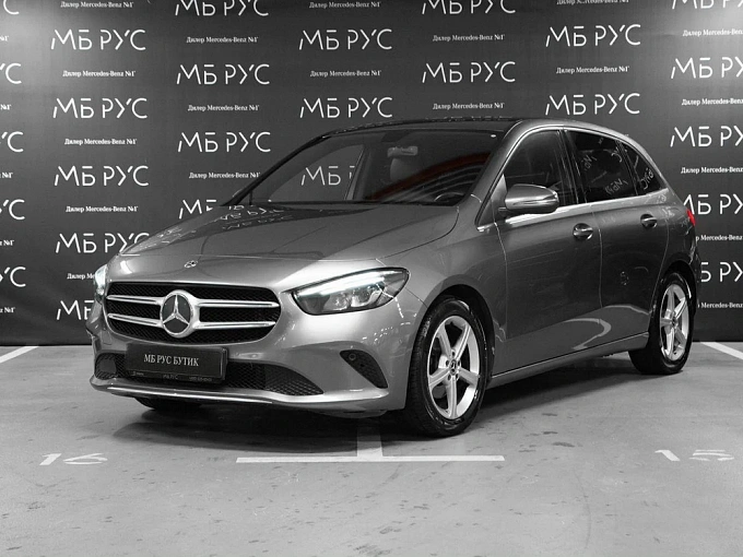 Mercedes-Benz B-Класс 2019 180 1.3 AMT (136 л.с.) фото 1