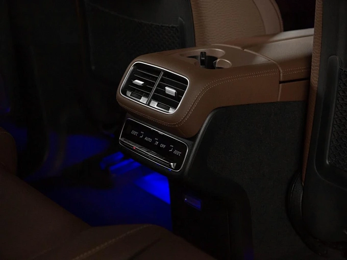 Mercedes-Benz GLS Черный Non metallic фото 26