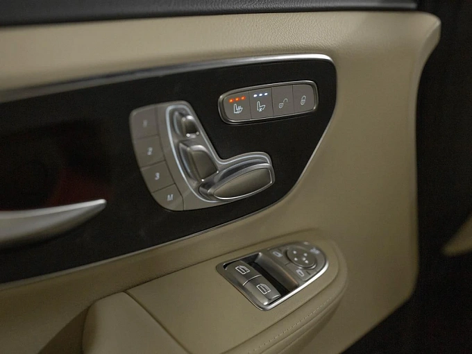 Mercedes-Benz V-Класс Черный Non metallic фото 13