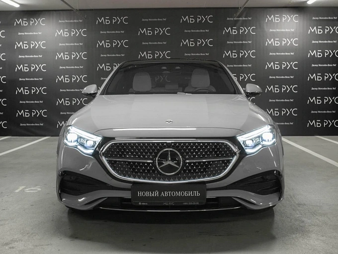 Mercedes-Benz E-Класс Серый Non metallic фото 2