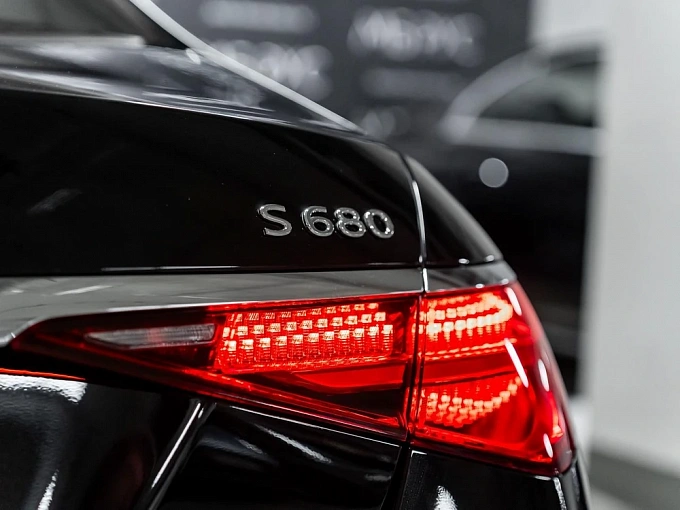 Mercedes-Benz Maybach S-Класс Черный Non metallic фото 17