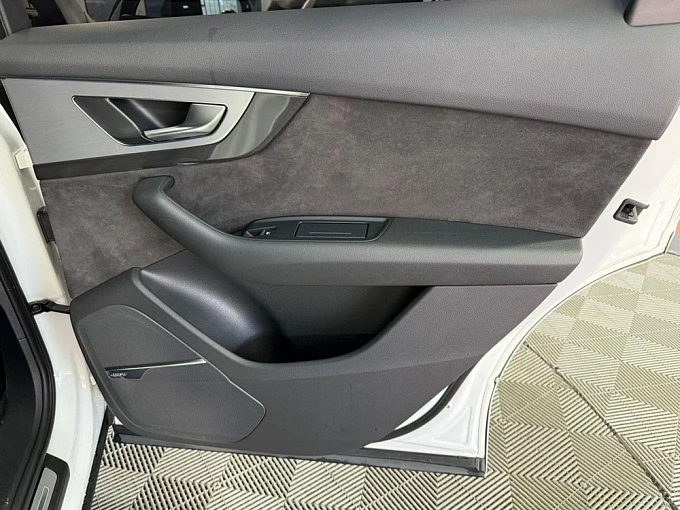 Audi Q7 2018 3.0d AT 4WD (249 л.с.) фото 27