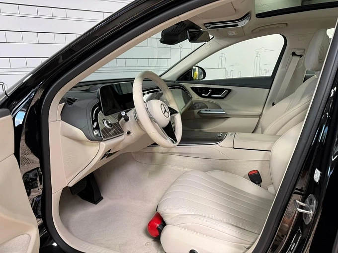 Mercedes-Benz E-Класс Черный Non metallic фото 11