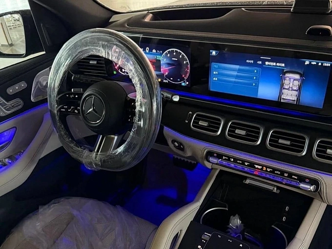 Mercedes-Benz GLS Черный Non metallic фото 4
