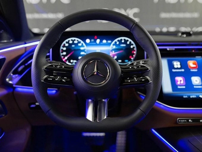 Mercedes-Benz E-Класс Черный Non metallic фото 16