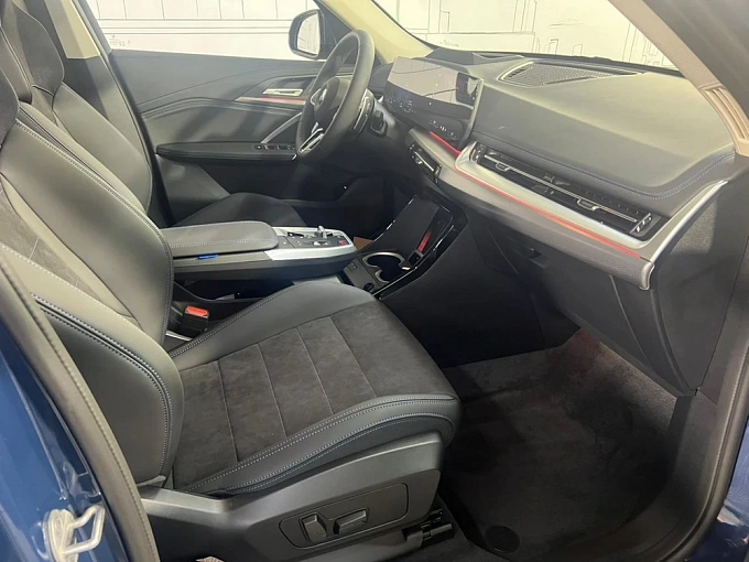 BMW X1 Синий Non metallic фото 10