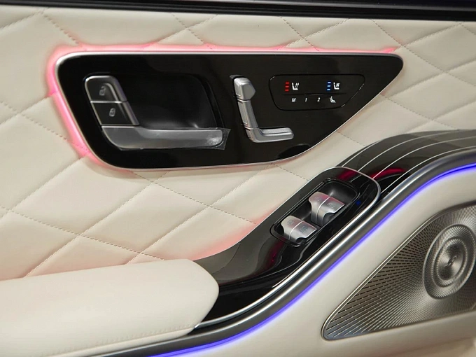 Mercedes-Benz S-Класс Черный Non metallic фото 35
