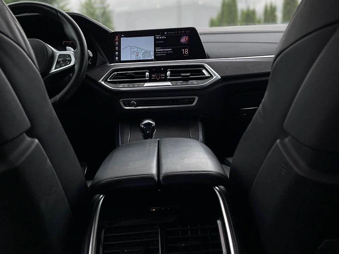 BMW X5 2020 3.0d AT 4WD (249 л.с.) фото 8