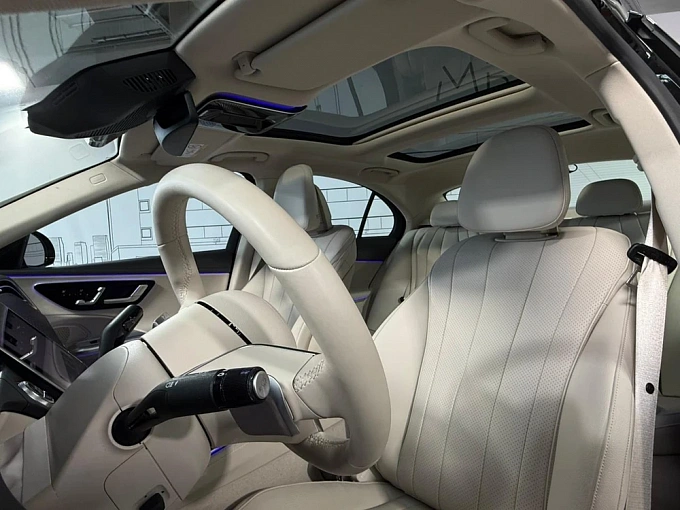 Mercedes-Benz E-Класс Черный Non metallic фото 12