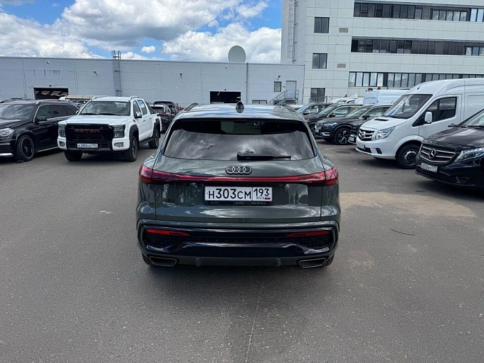 Audi Q5 2026 2.0 AMT 4WD (204 л.с.) фото 6