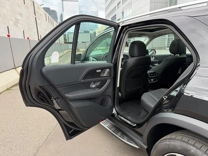 Mercedes-Benz GLE Черный Non metallic фото 16