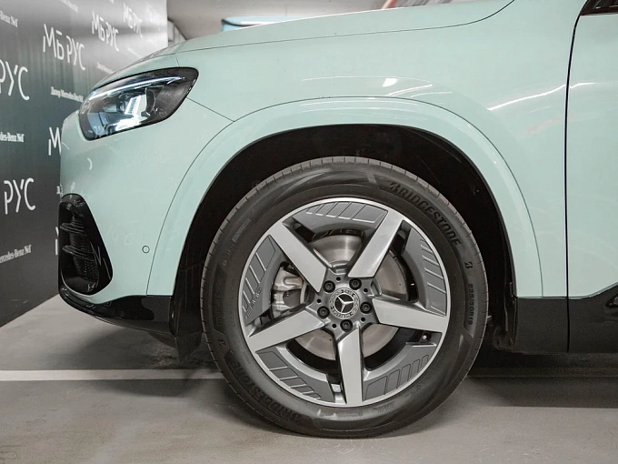 Mercedes-Benz GLB Зеленый Non metallic фото 16