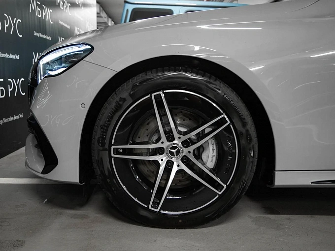 Mercedes-Benz E-Класс Серый Non metallic фото 13