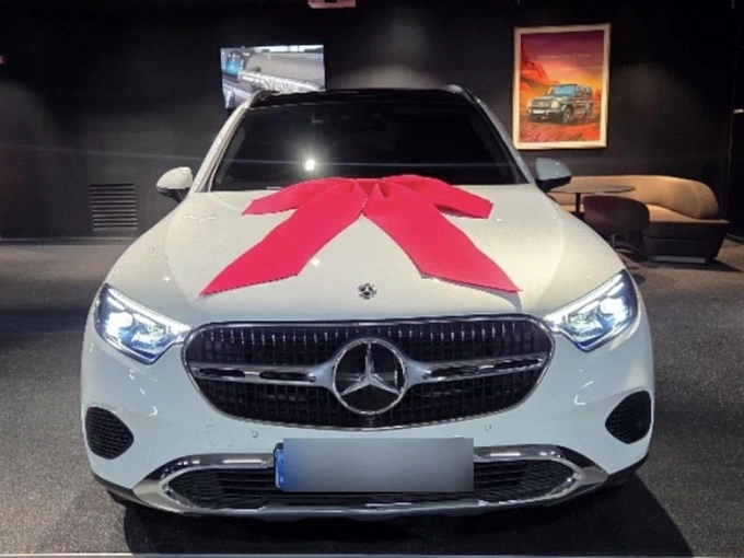 Mercedes-Benz GLC Белый Non metallic фото 3