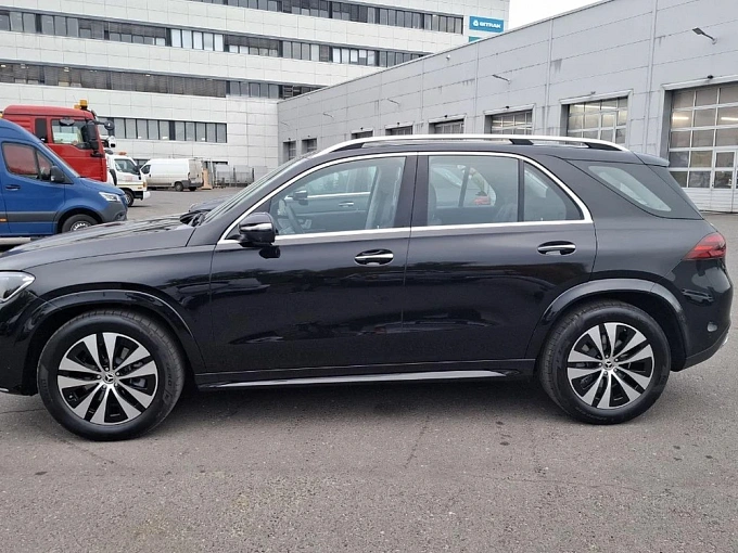 Mercedes-Benz GLE Черный Non metallic фото 3