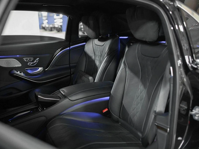 Mercedes-Benz Maybach S-Класс 2018 560 4.0 AT 4Matic (469 л.с.) фото 7