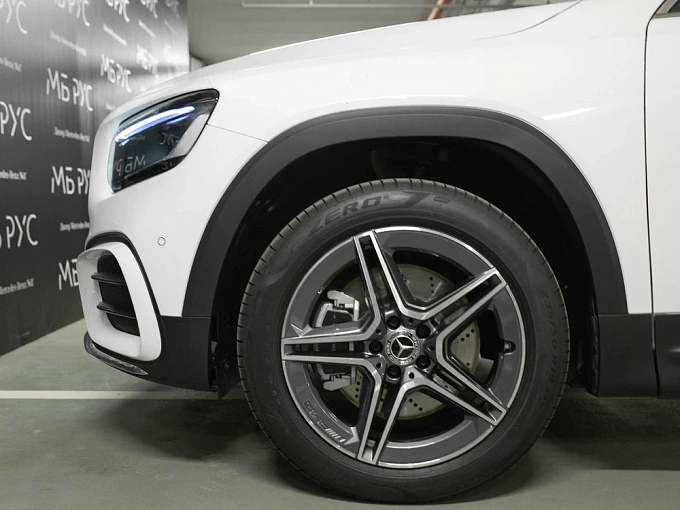 Mercedes-Benz GLB Белый Non metallic фото 10