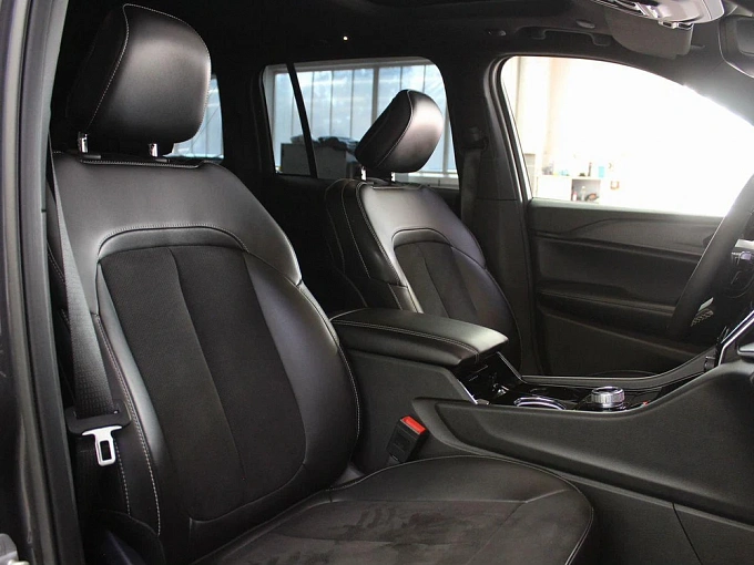 Jeep Grand Cherokee 2023 2.0 AT 4WD (272 л.с.) фото 13