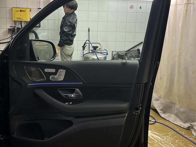 Mercedes-Benz GLE Черный Non metallic фото 15