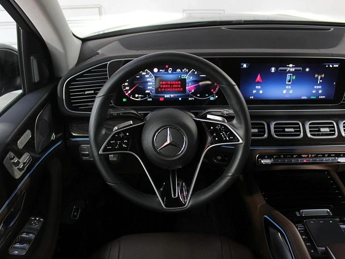 Mercedes-Benz GLE Черный Non metallic фото 18
