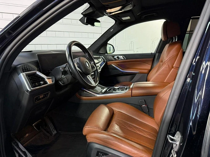 BMW X7 2022 4.4 AT 4WD (530 л.с.) фото 13