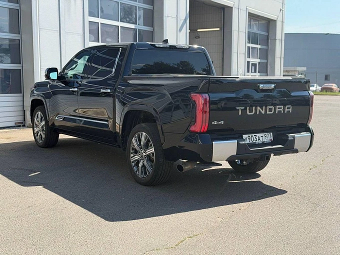Toyota Tundra 2023 3.4hyb AT 4WD (437 л.с.) фото 7