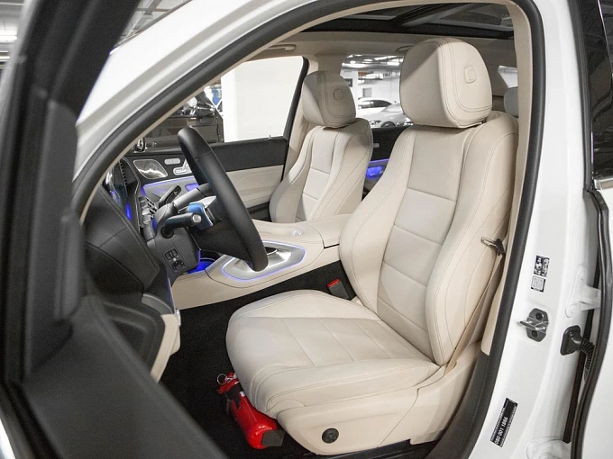 Mercedes-Benz GLE Белый Non metallic фото 5