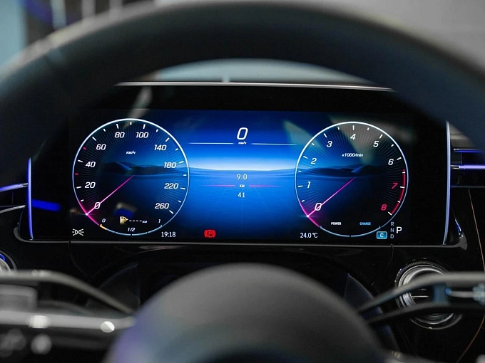 Mercedes-Benz E-Класс Серый Non metallic фото 17