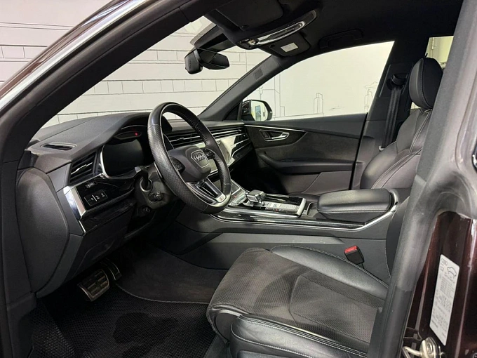 Audi Q8 2020 3.0d AT 4WD (249 л.с.) фото 11